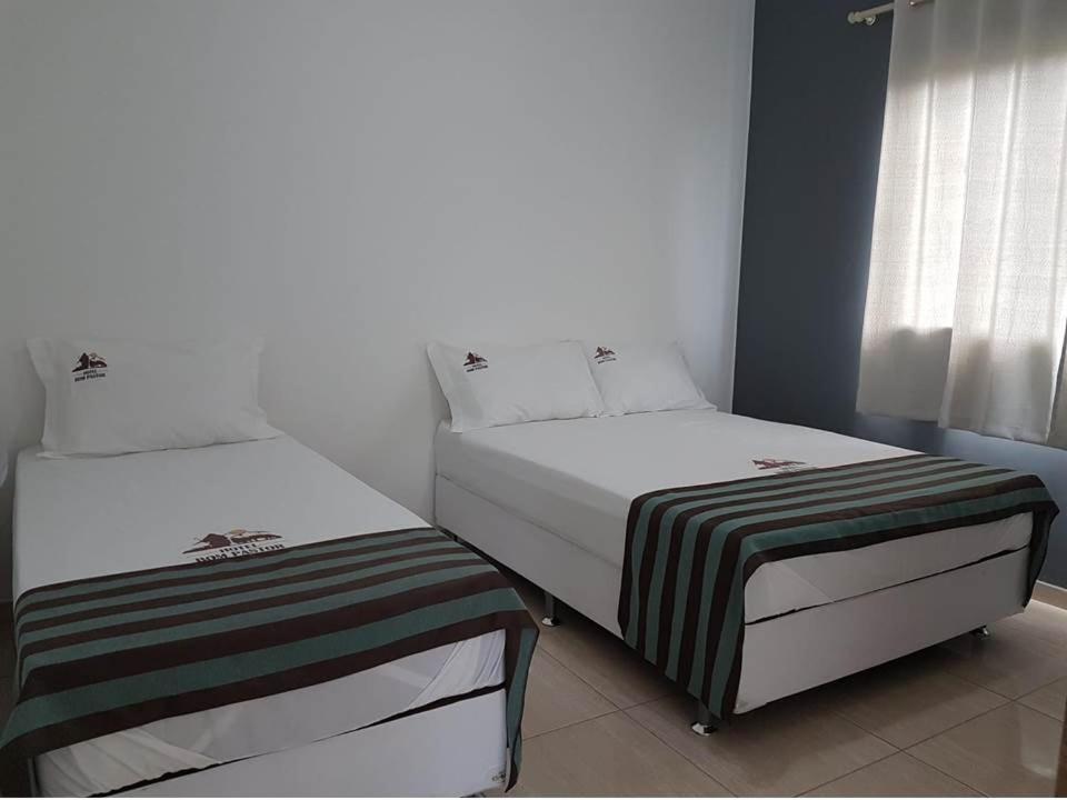 Hotel Bom Pastor Paripiranga Esterno foto