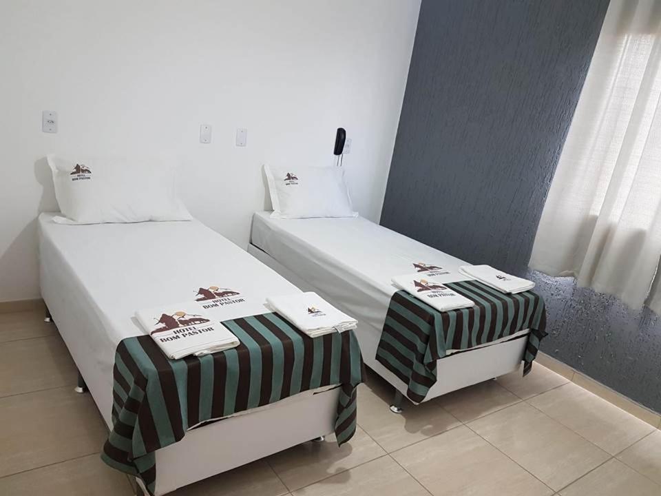 Hotel Bom Pastor Paripiranga Esterno foto
